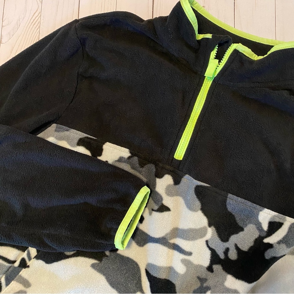 Boys WONDER NATION Quarter Zip Black Camo Fleece Top Size XXL